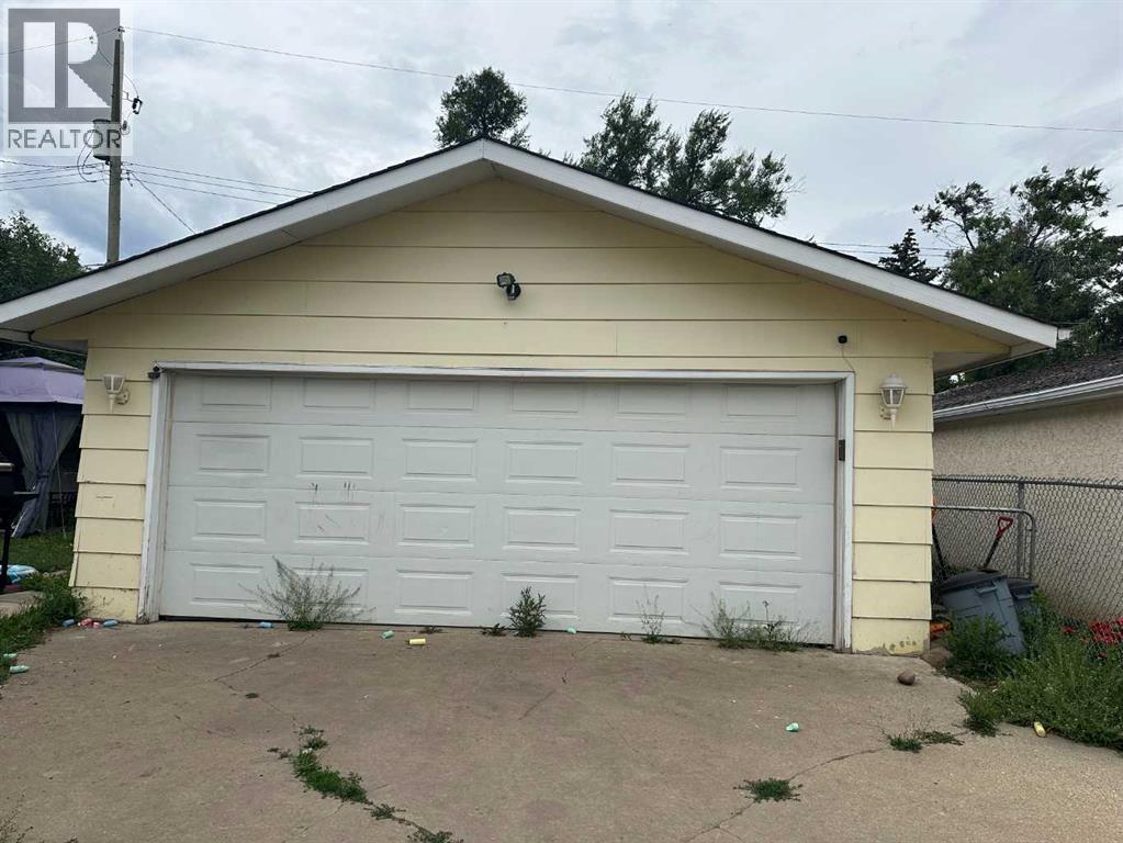 Photo 31 of 8702 96 Street, Grande Prairie AB