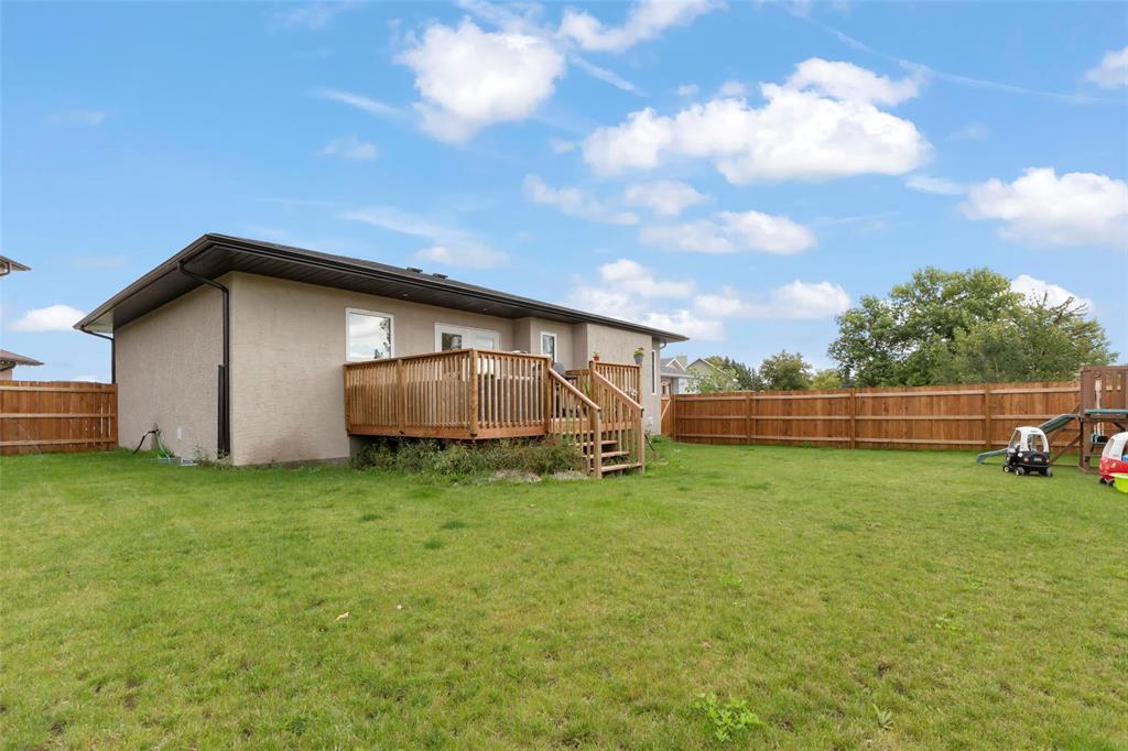 Photo 1 of 94 Woodridge Drive, Beausejour MB