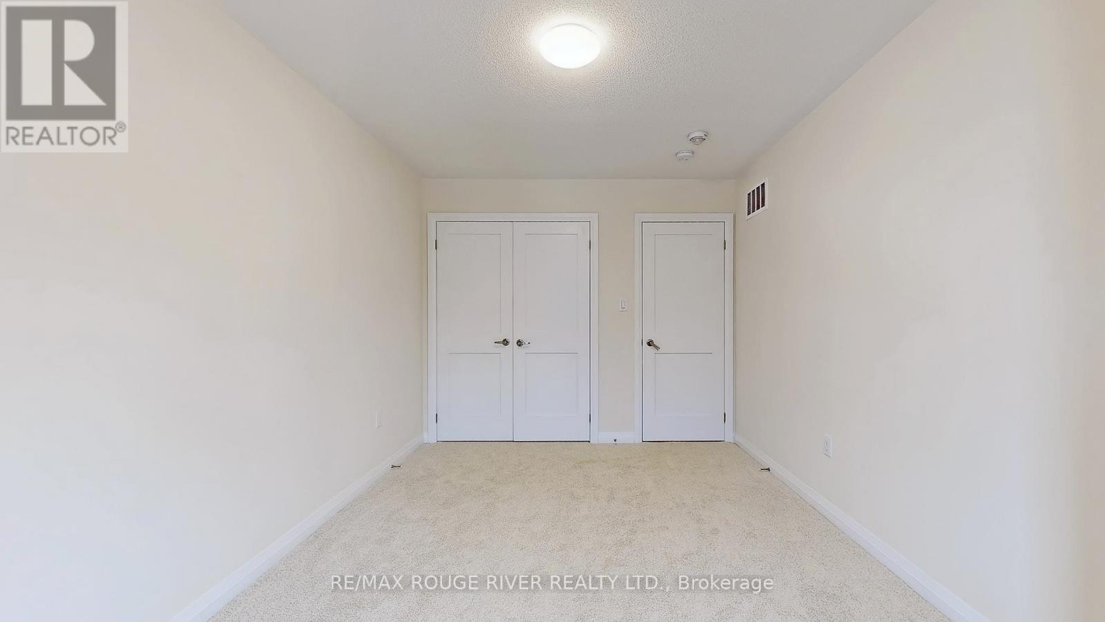 Photo 14 of 25 Coote Court, Ajax ON