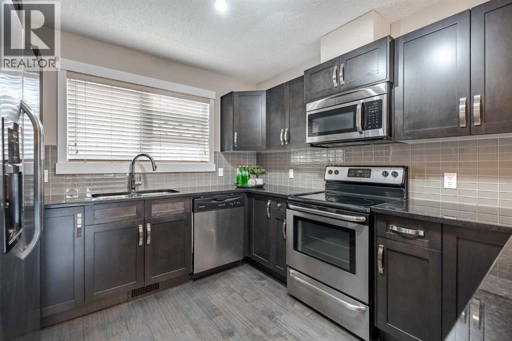 Single Family House for Sale in  Covecreek Circle NE Coventry Hills Calgary 
