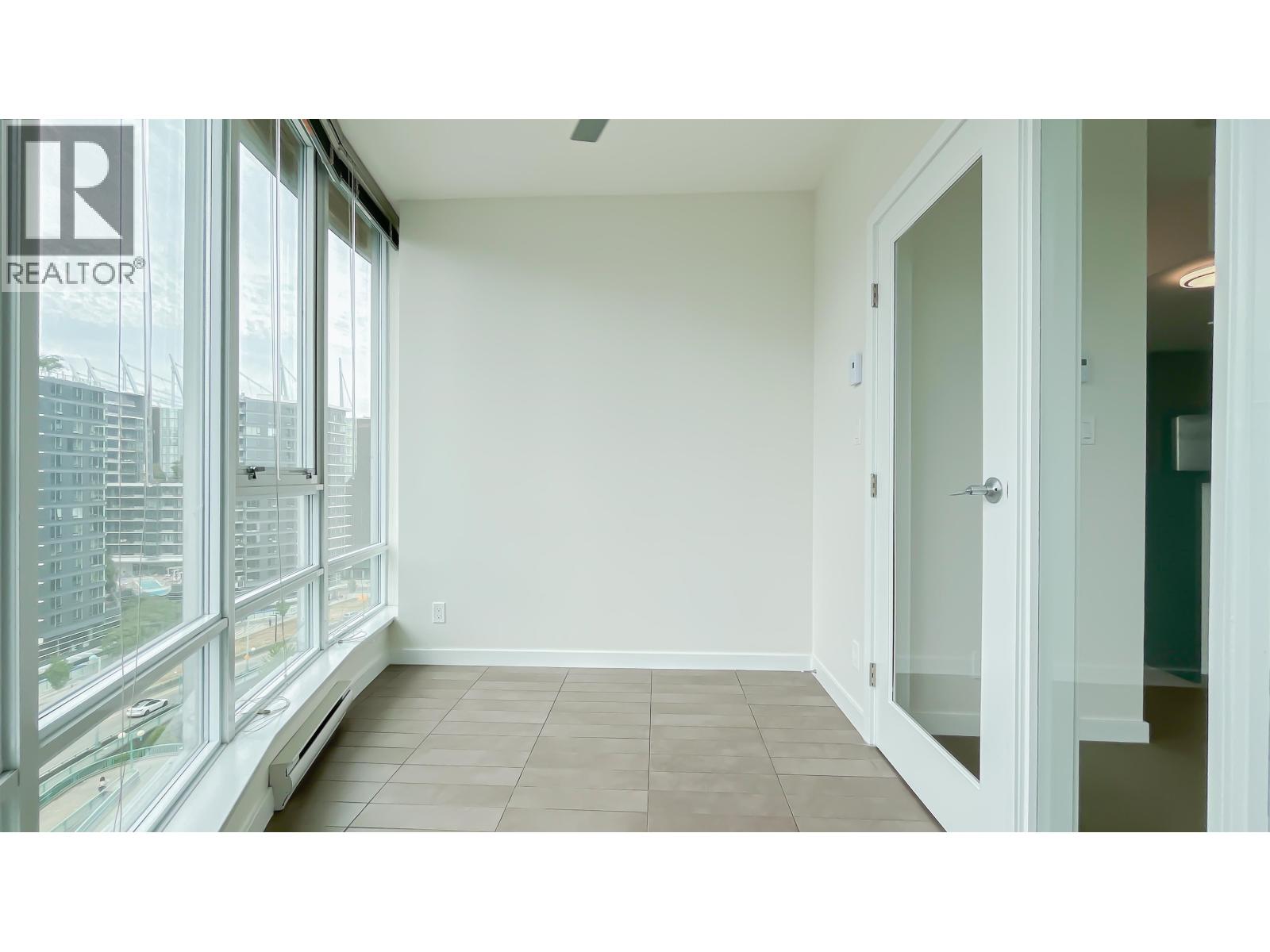 Photo 14 of 1603 980 Cooperage Way, Vancouver BC