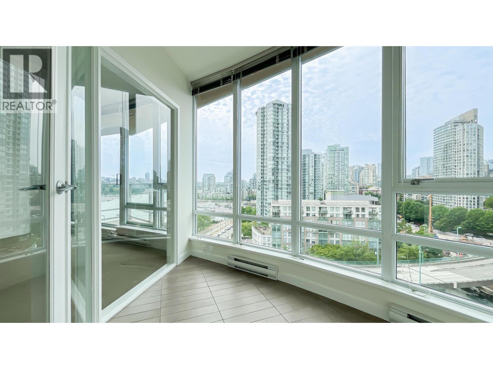 Photo 15 of 1603 980 Cooperage Way, Vancouver BC