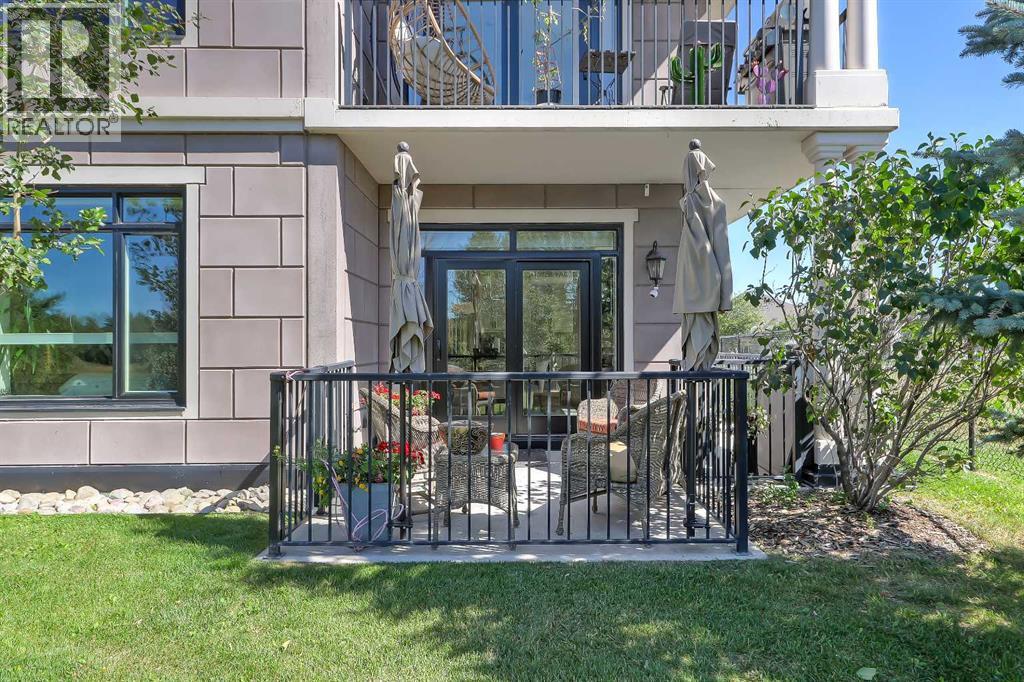 Single Family House for Sale in   Quarry Way SE Douglasdale/Glen Calgary 