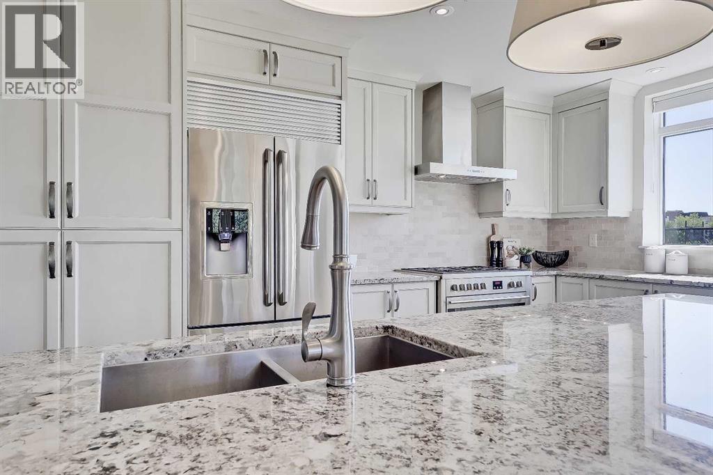 Single Family House for Sale in   Quarry Way SE Douglasdale/Glen Calgary 