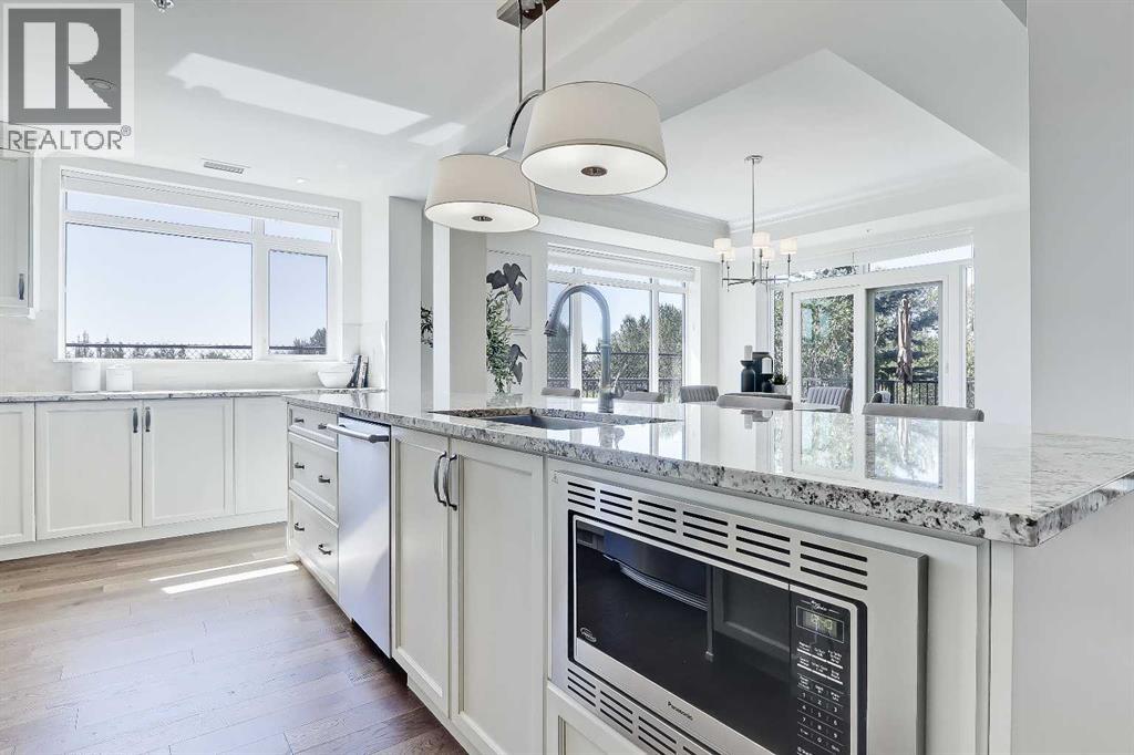 Single Family House for Sale in   Quarry Way SE Douglasdale/Glen Calgary 
