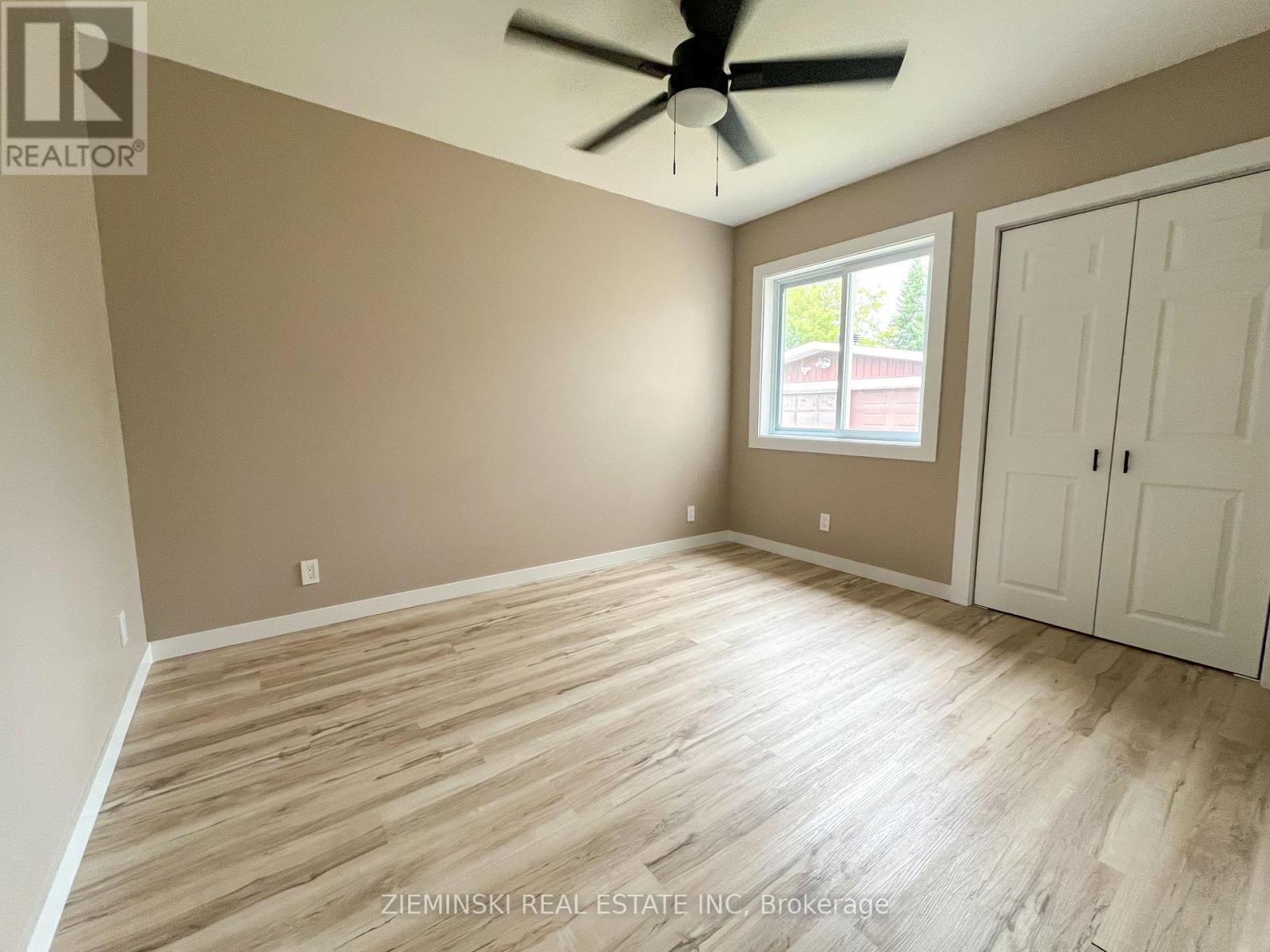 Photo 13 of 198 Marion Street, Iroquois Falls ON