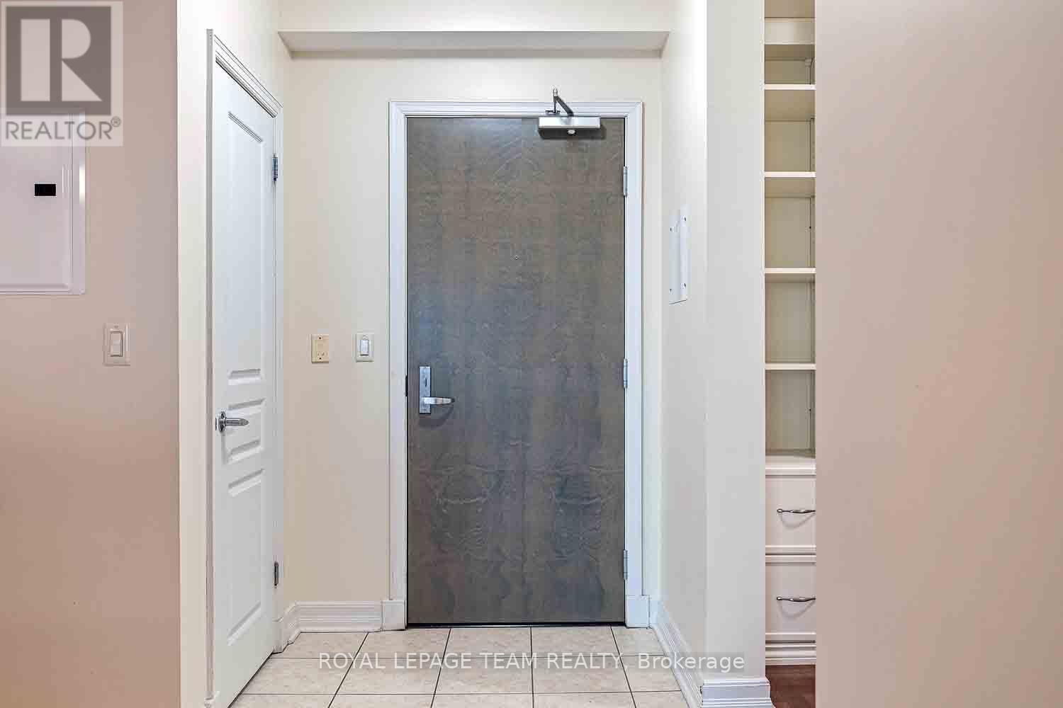 Photo 32 of 909 200 Besserer Street, Ottawa ON