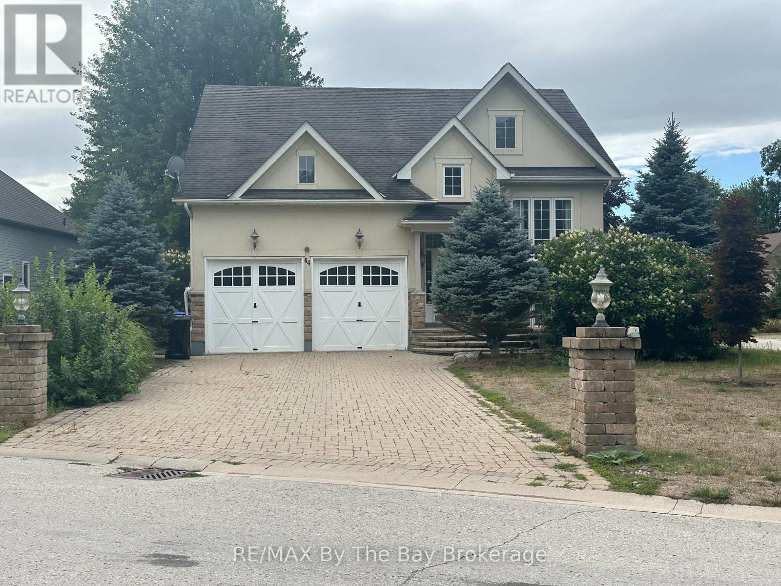 Photo 1 of 64 Oriole Crescent, Wasaga Beach ON