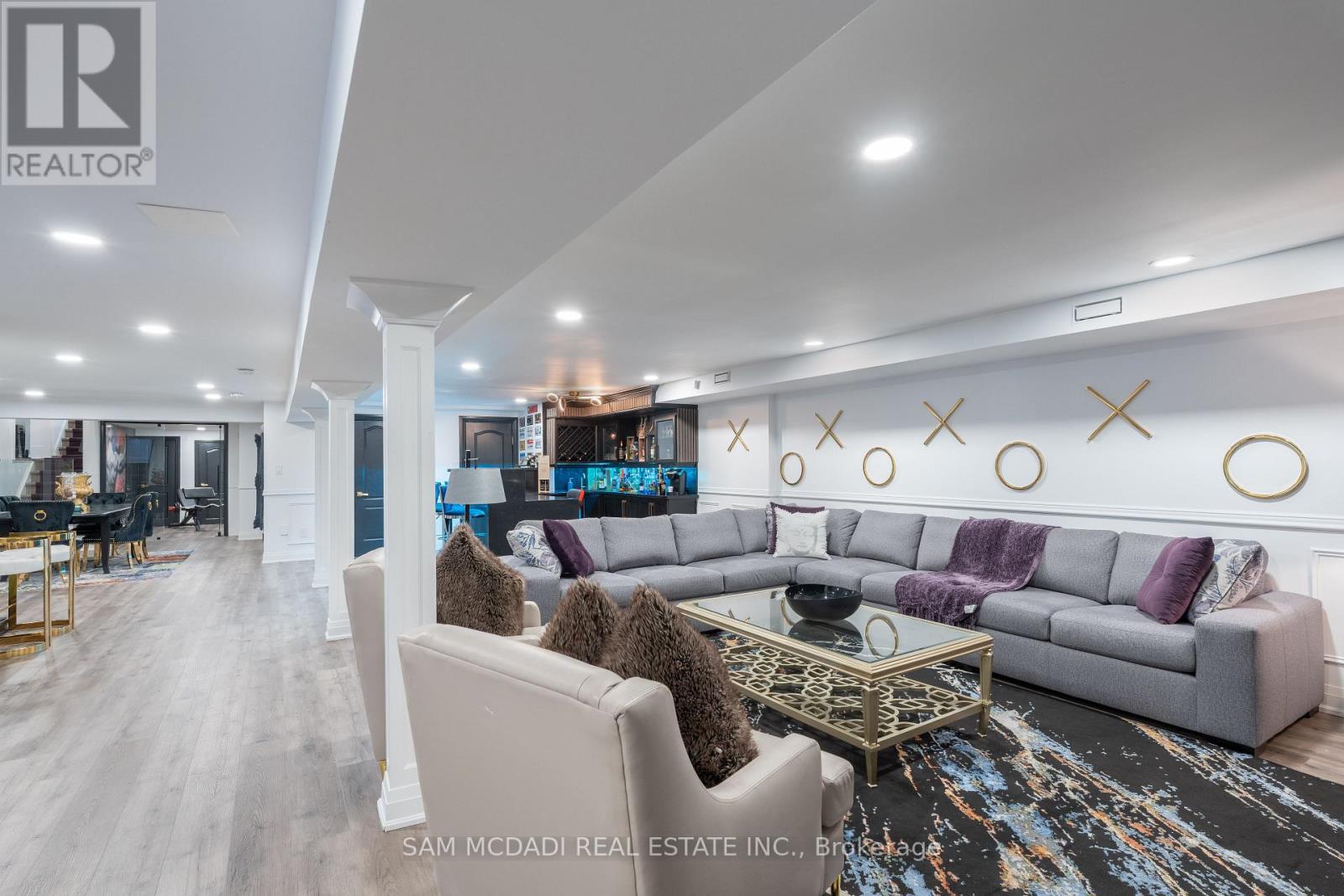 Photo 32 of 1540 Mississauga Road, Mississauga ON