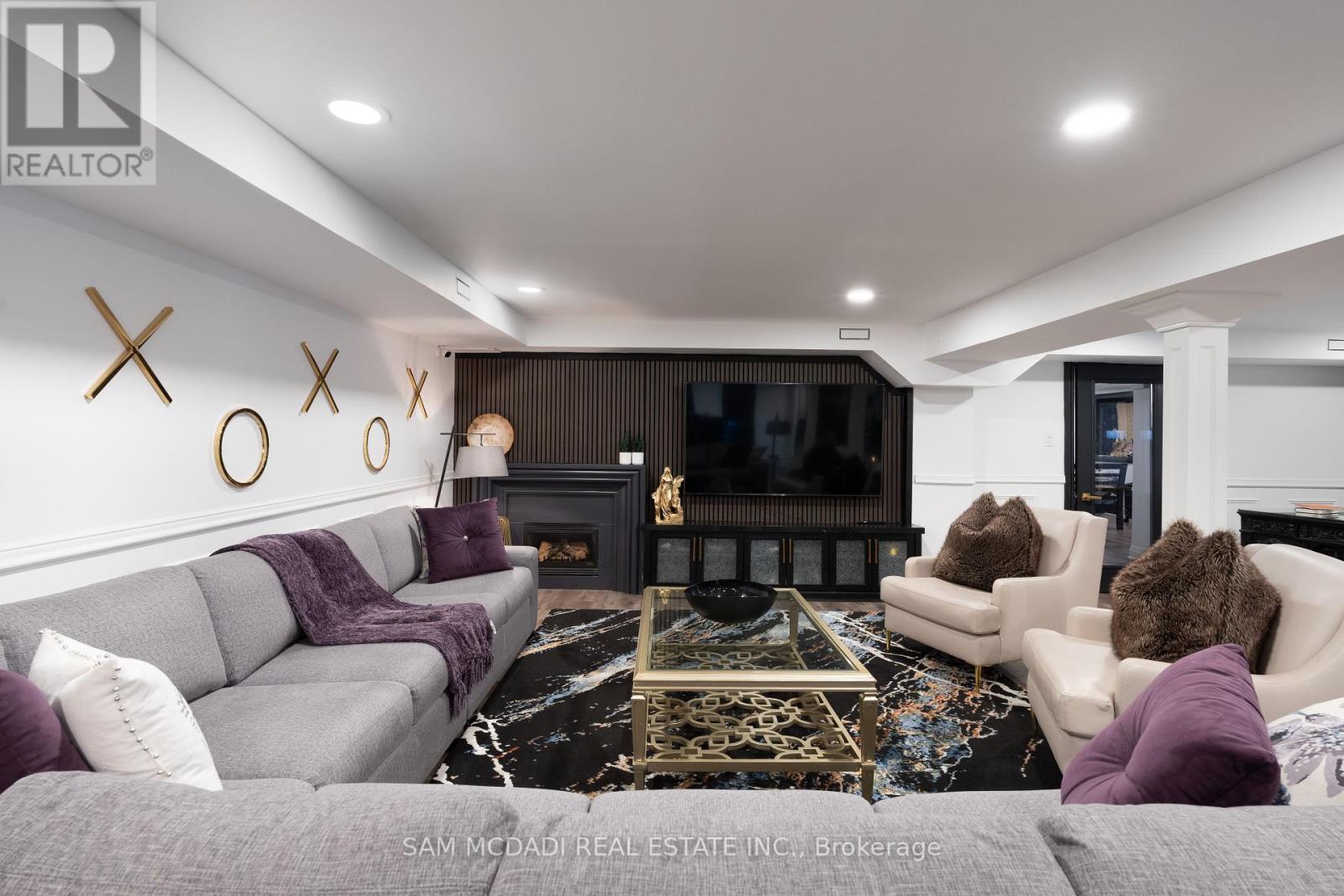 Photo 33 of 1540 Mississauga Road, Mississauga ON