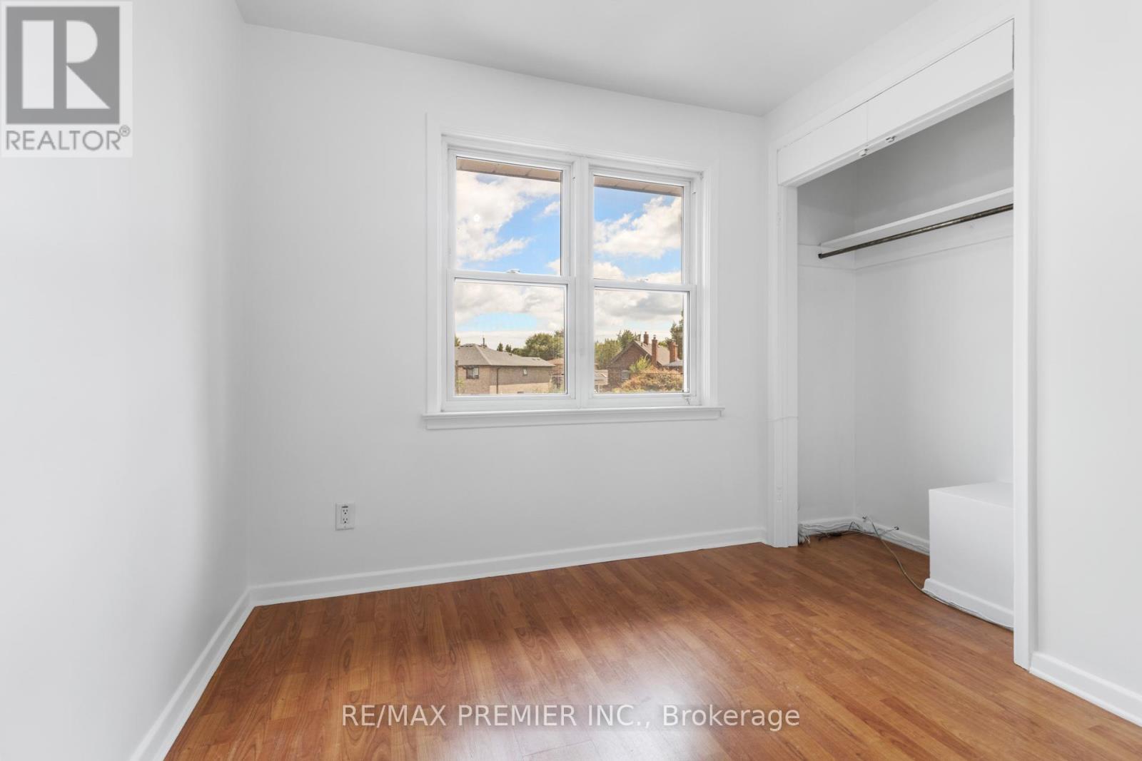 Photo 37 of 79 Pamille Place, Toronto ON