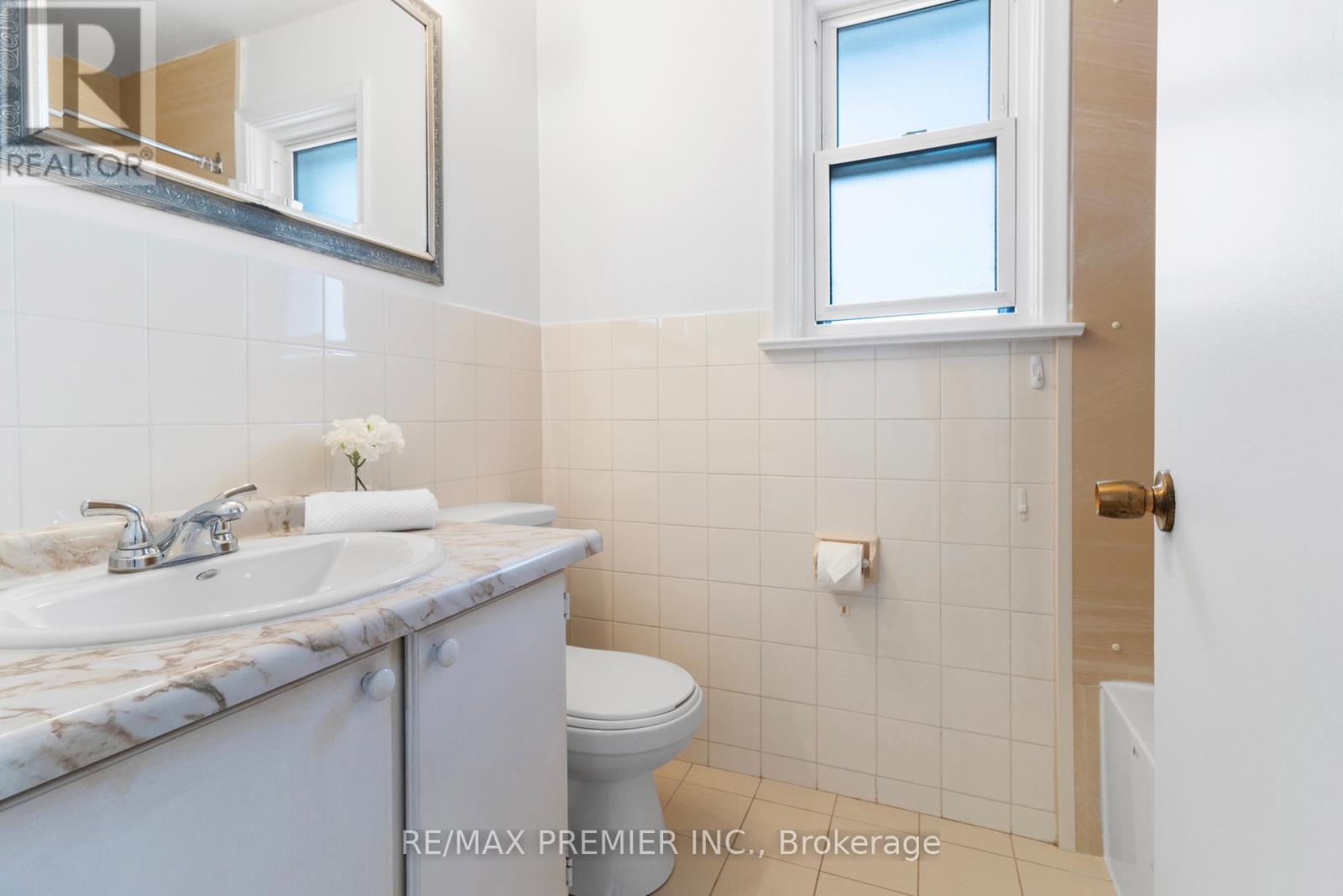 Photo 38 of 79 Pamille Place, Toronto ON