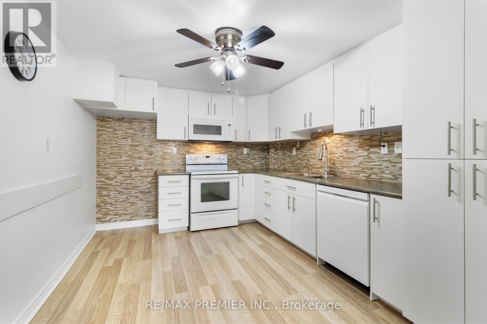 Photo 15 of 79 Pamille Place, Toronto ON