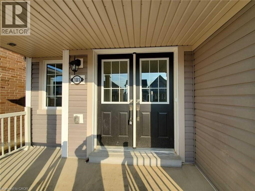 Photo 20 of 101 Esther Crescent, Thorold ON