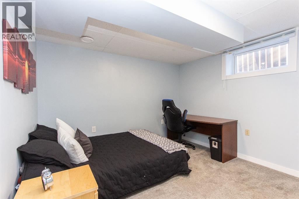 Photo 30 of 116 Carroll Crescent, Red Deer AB
