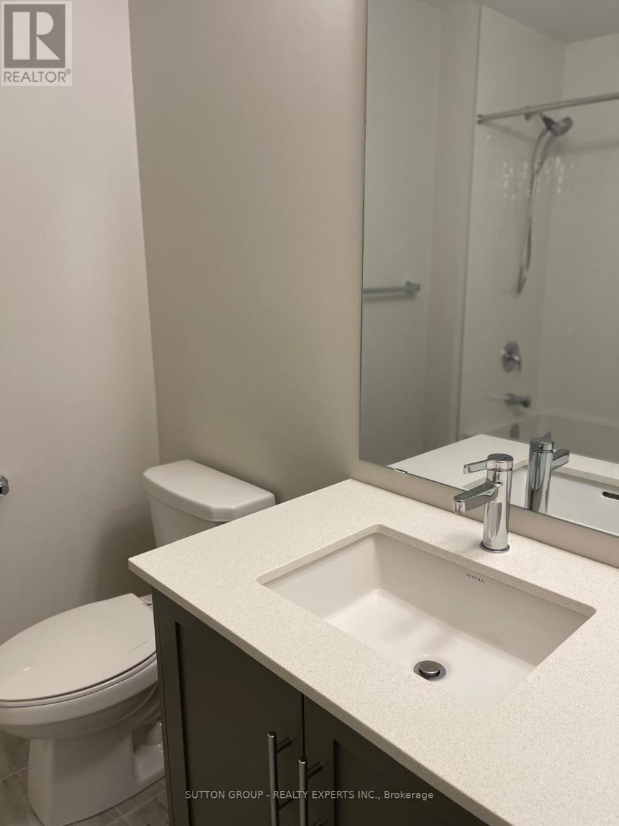 Photo 23 of 76 10 Birmingham Drive, Cambridge ON