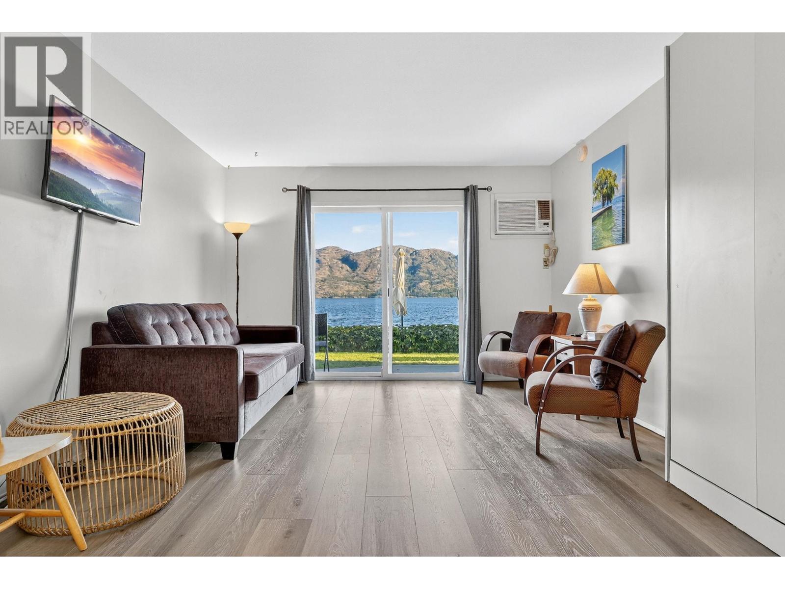 3050 Seclusion Bay Road Unit# 100, Westbank