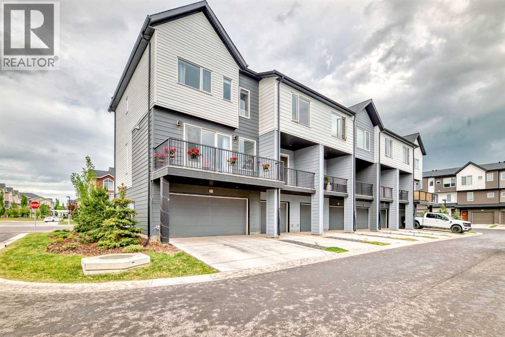 Single Family House for Sale in  Skyview Ranch Avenue NE Skyview Ranch Calgary 
