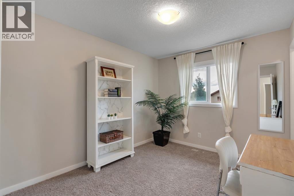 Single Family House for Sale in  Walden Road SE Walden Calgary 