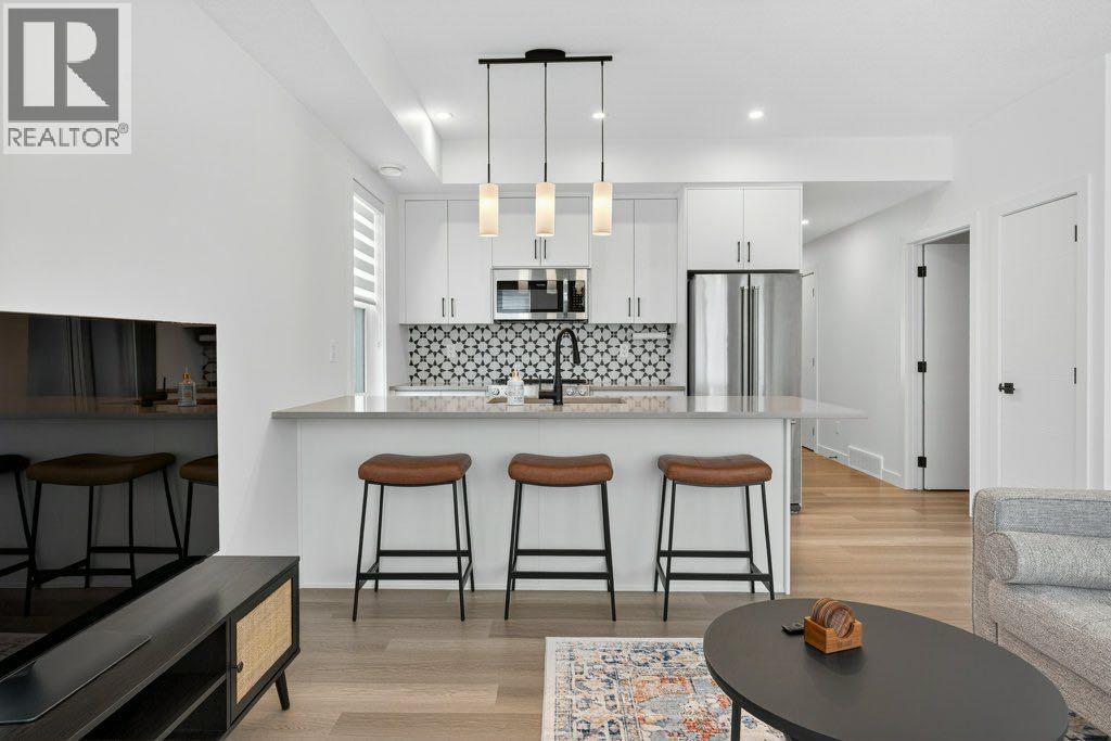 Single Family House for Sale in   St Street SW Springbank Hill Calgary 