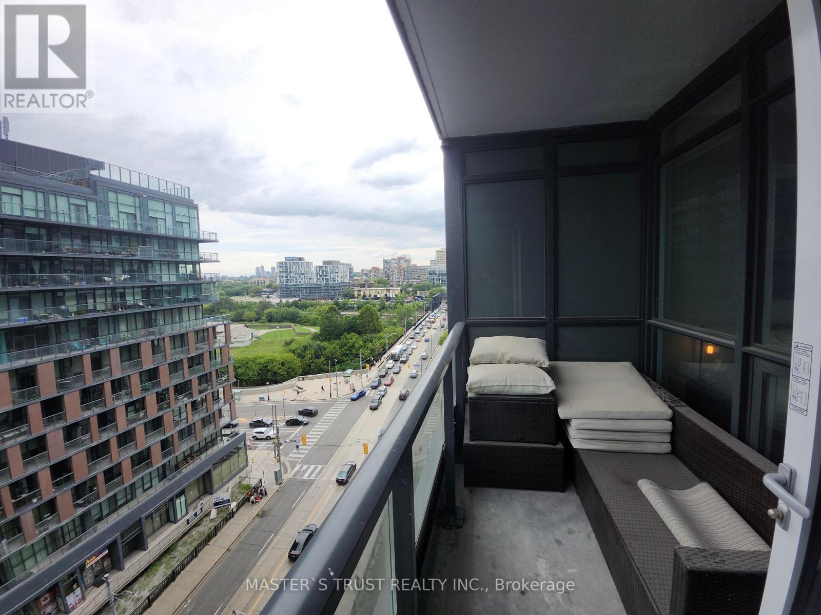 Photo 18 of 1112 80 Queens Wharf Road, Toronto ON