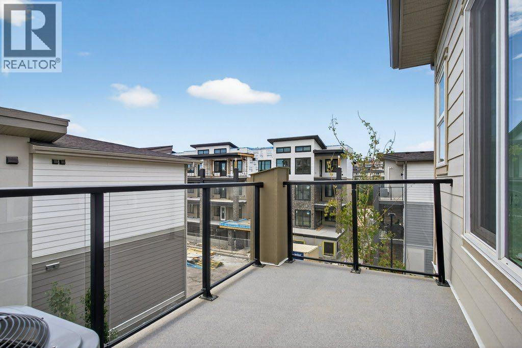 Single Family House for Sale in   St Street SW Springbank Hill Calgary 