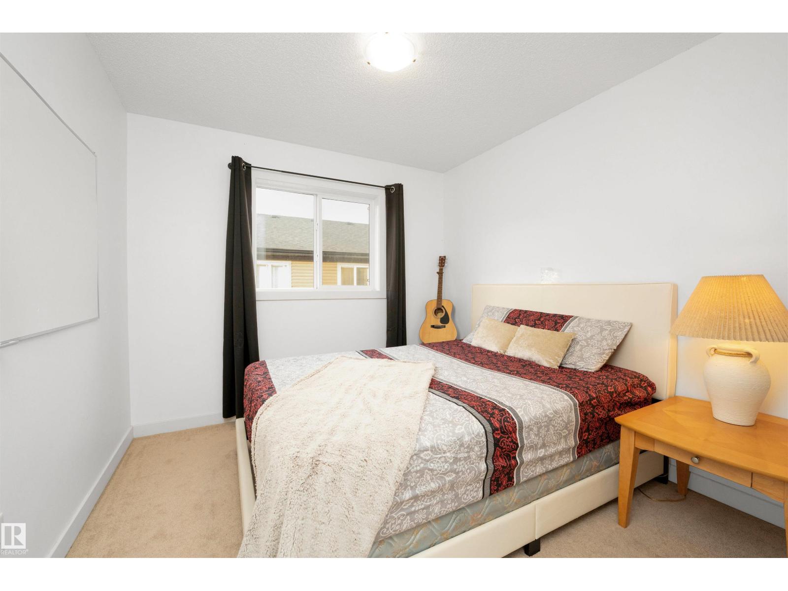 Photo 28 of 51 12004 22 Av Sw, Edmonton AB