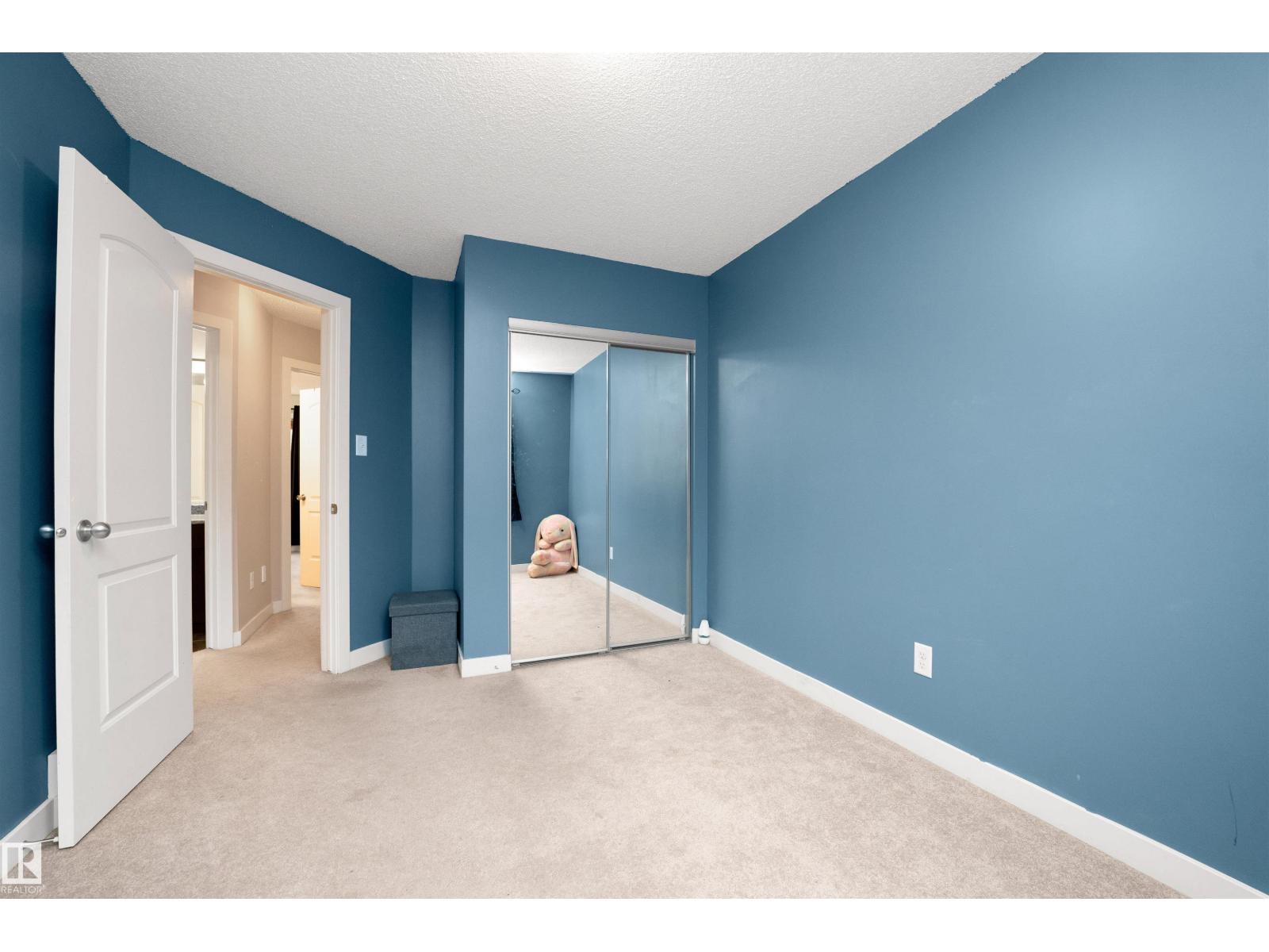 Photo 33 of 51 12004 22 Av Sw, Edmonton AB
