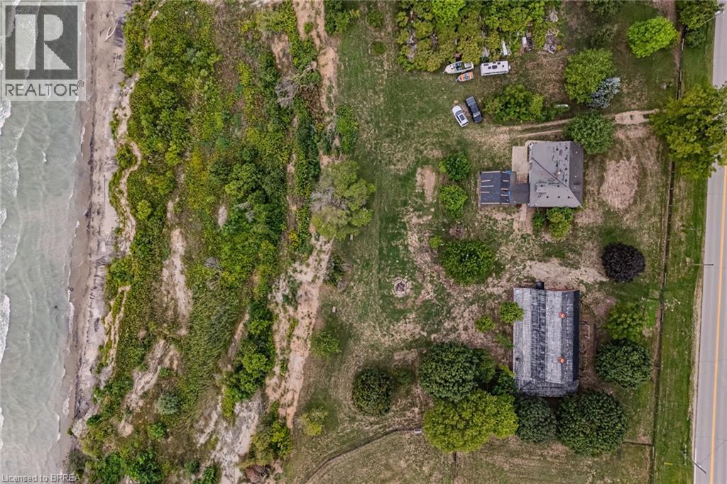 Photo 12 of 80 Lakeshore Road, Port Burwell ON