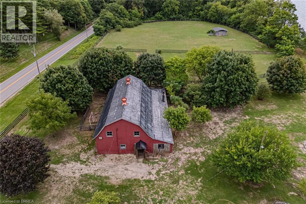 Photo 14 of 80 Lakeshore Road, Port Burwell ON
