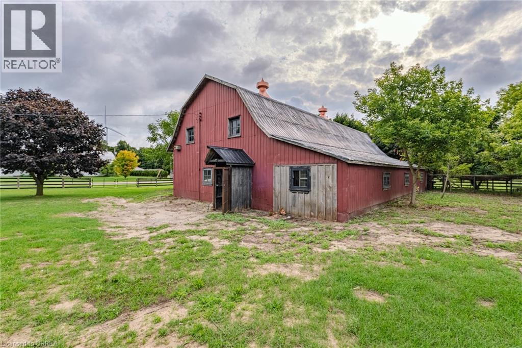 Photo 17 of 80 Lakeshore Road, Port Burwell ON