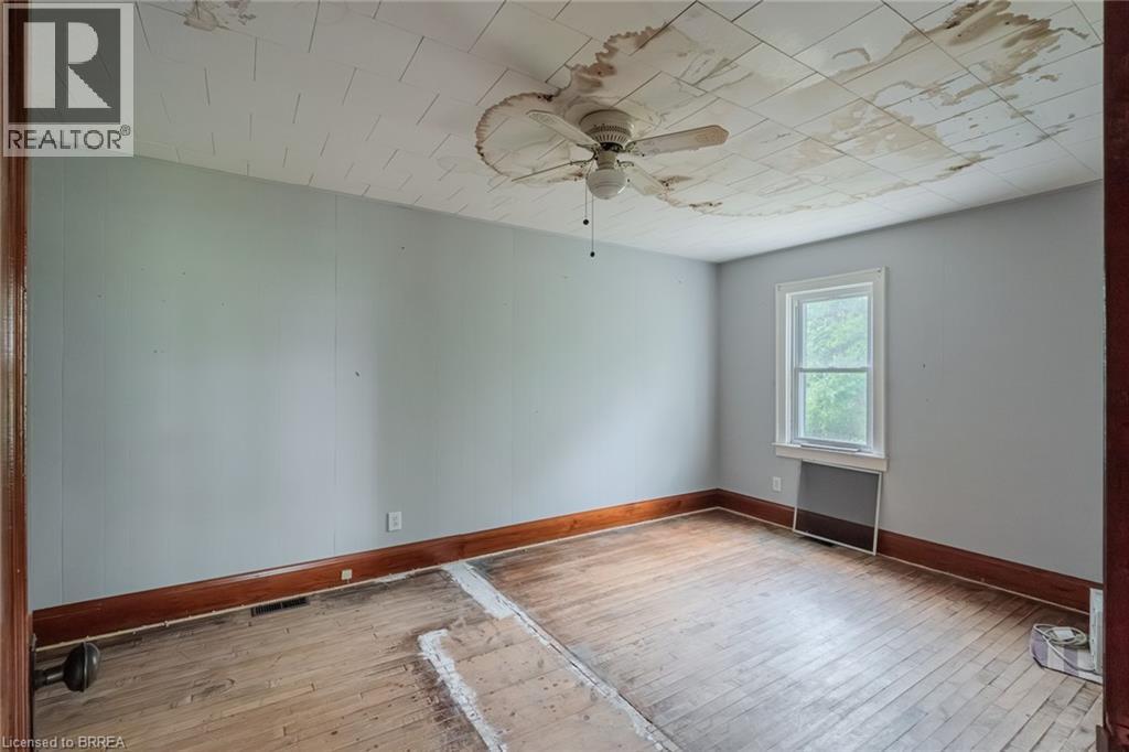 Photo 40 of 80 Lakeshore Road, Port Burwell ON