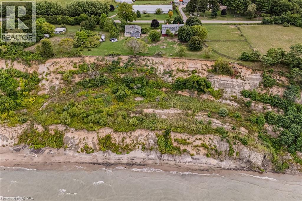 Photo 9 of 80 Lakeshore Road, Port Burwell ON