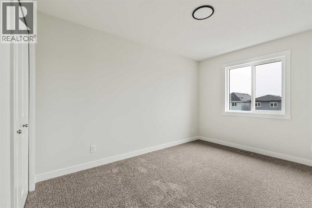 Photo 30 of 1006 Chinook Winds Meadow Sw, Airdrie AB