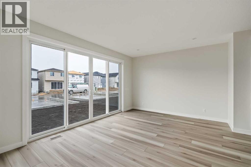 Photo 15 of 1006 Chinook Winds Meadow Sw, Airdrie AB