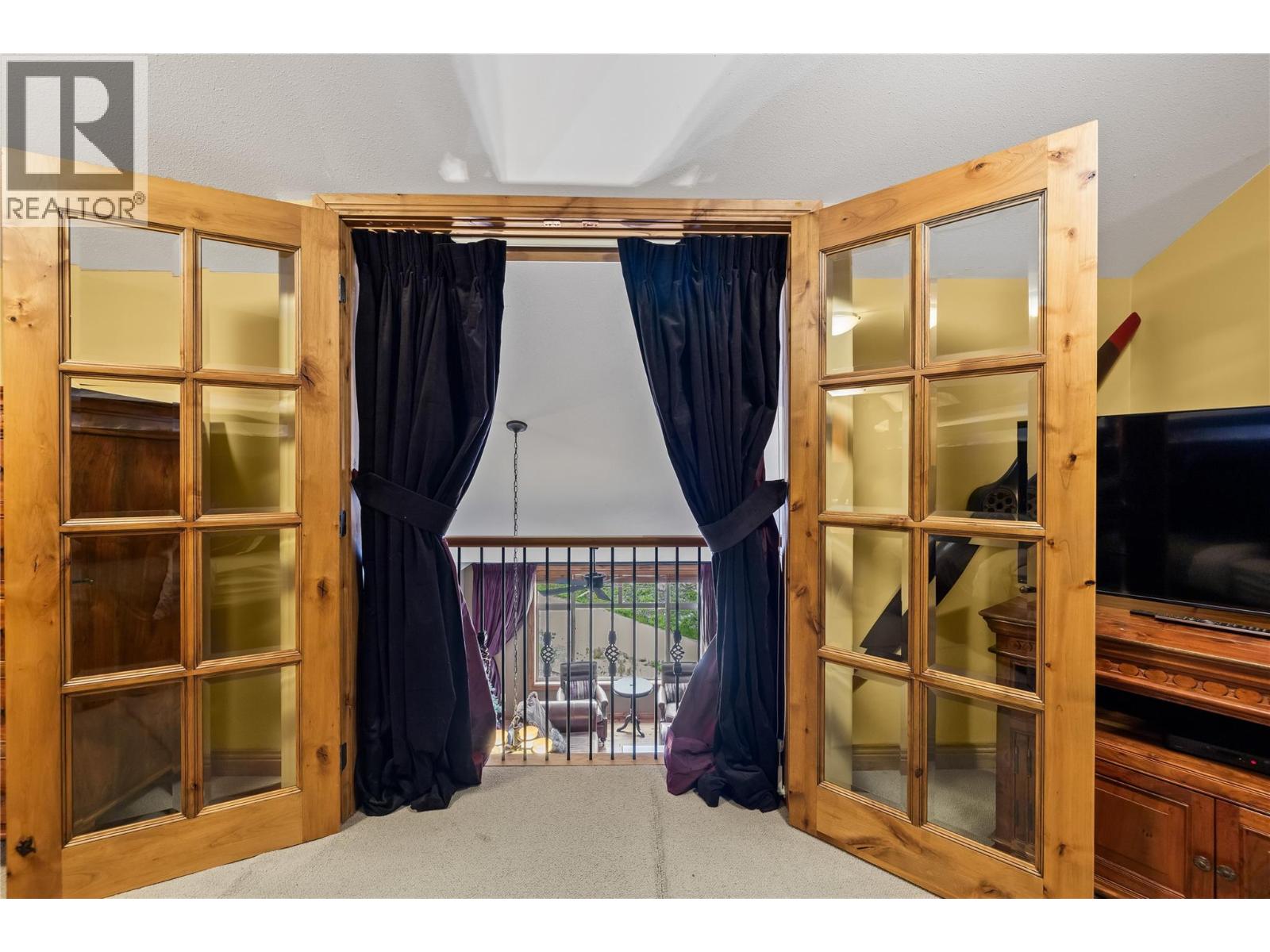 7700 Porcupine Road Unit# 606, Big White