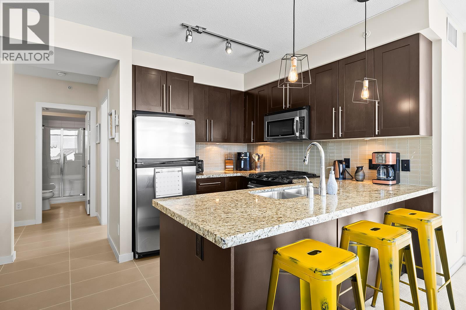 Photo 9 of 1075 Sunset Drive Unit 906, Kelowna BC