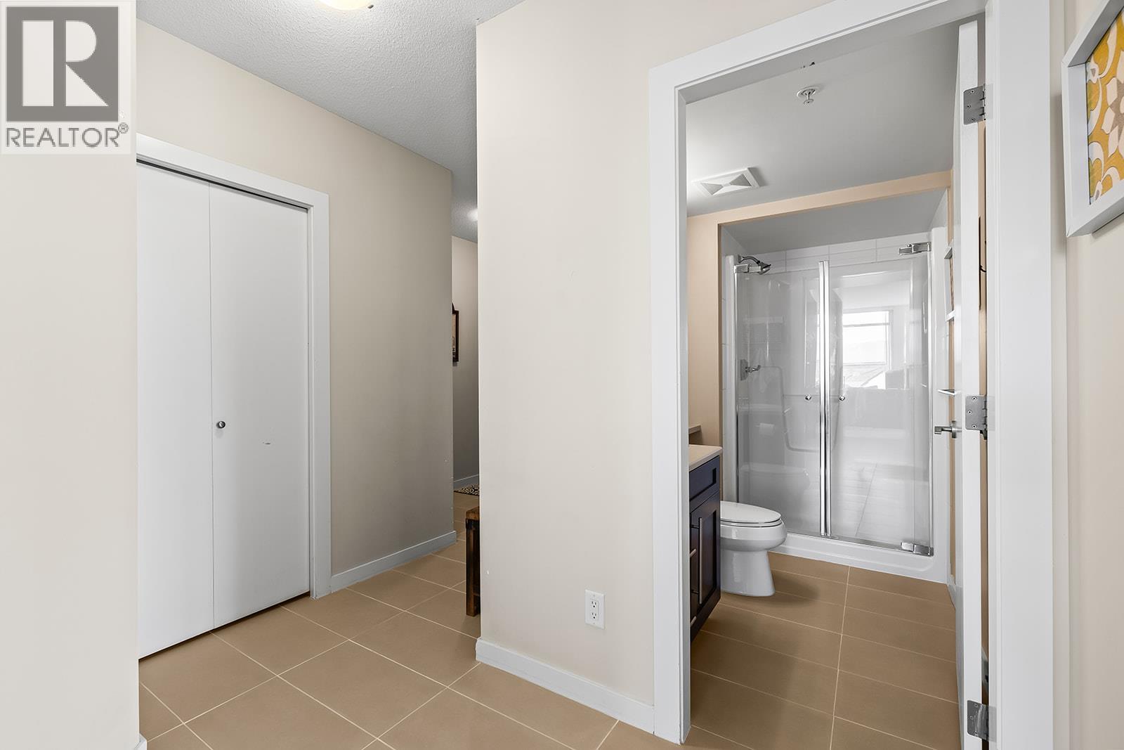Photo 34 of 1075 Sunset Drive Unit 906, Kelowna BC