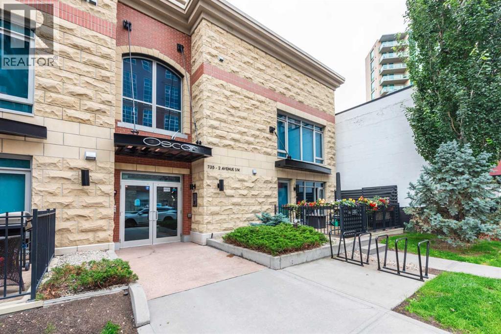 Single Family House for Sale in    Avenue SW Eau Claire Calgary 