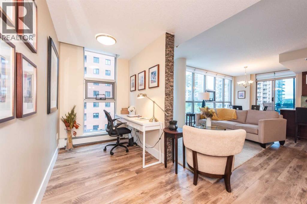 Single Family House for Sale in    Avenue SW Eau Claire Calgary 