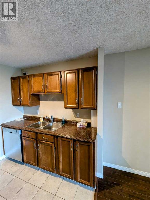 Single Family House for Sale in    Avenue SW Beltline Calgary 
