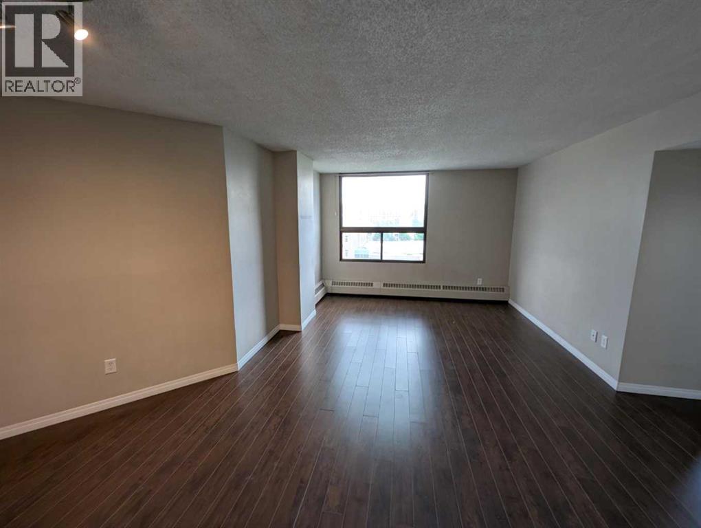 Single Family House for Sale in    Avenue SW Beltline Calgary 