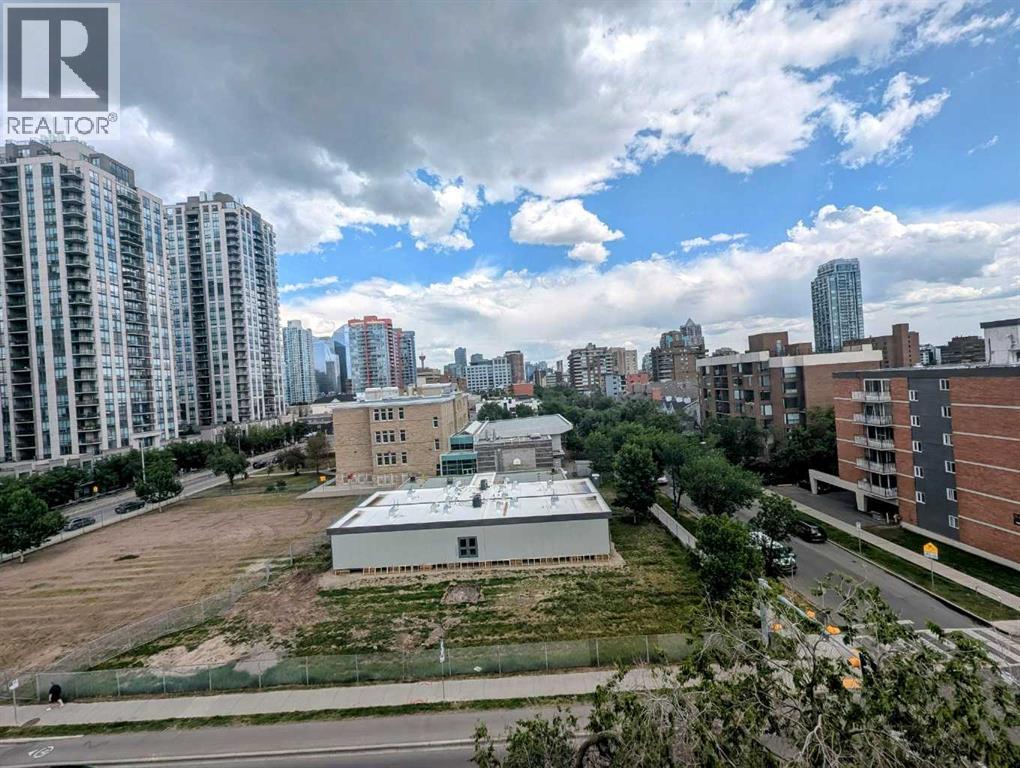 Single Family House for Sale in    Avenue SW Beltline Calgary 