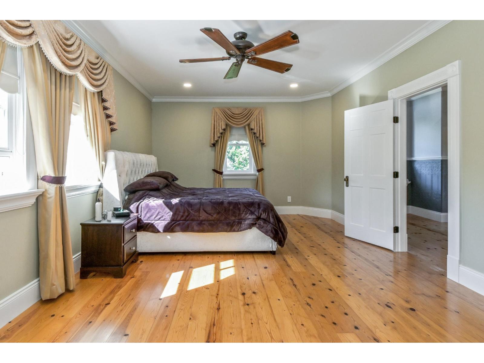 Photo 15 of 1526 232 Street, Langley BC