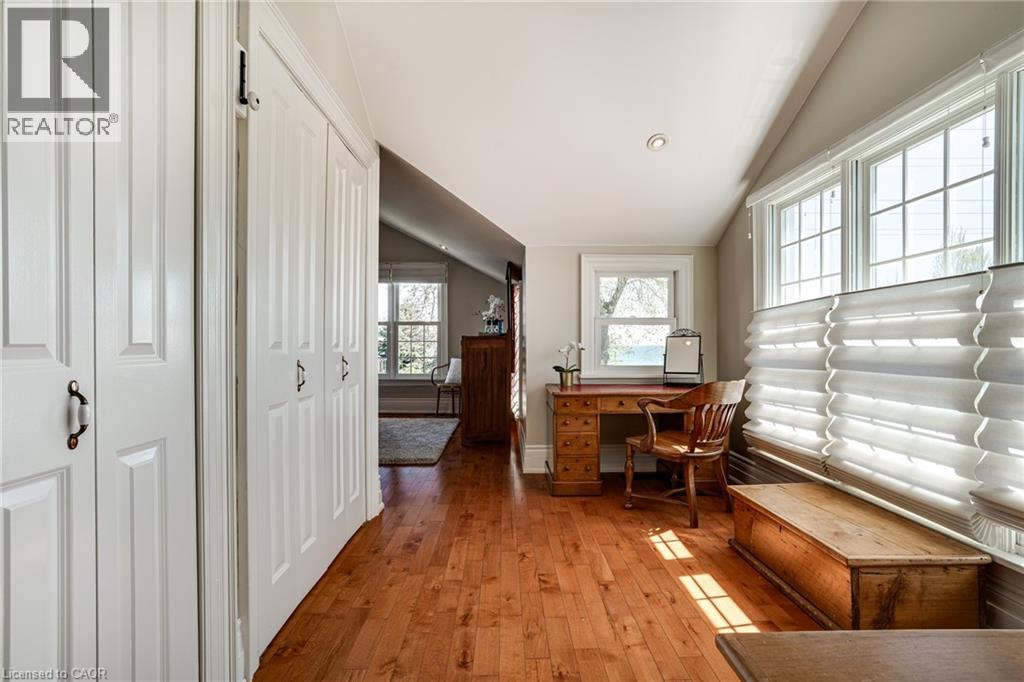 Photo 30 of 849 Beach Boulevard, Hamilton ON