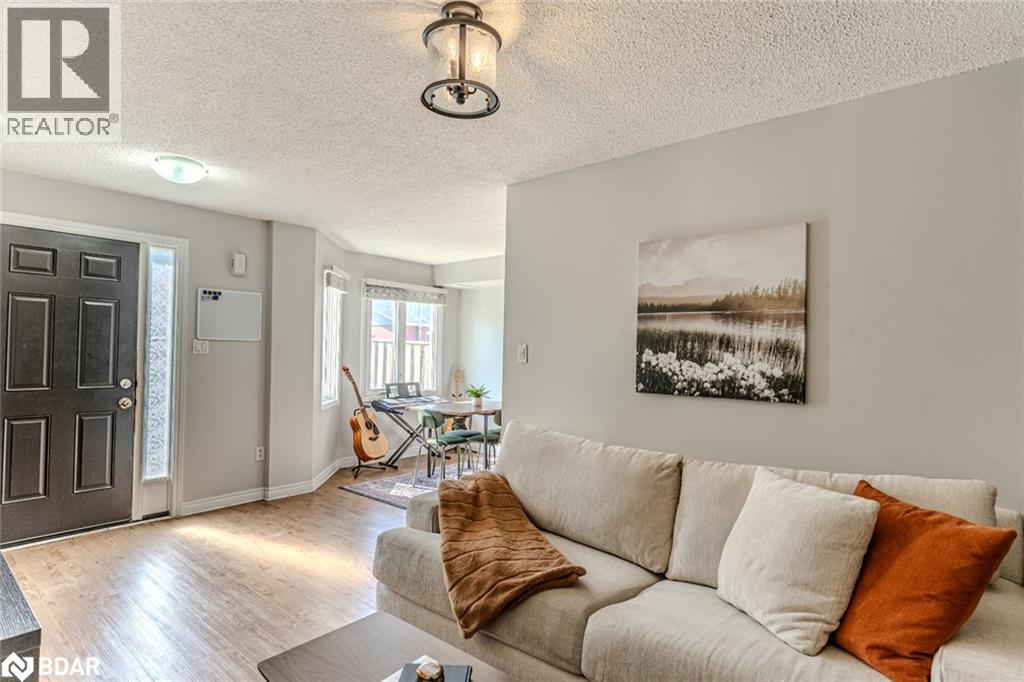 Photo 3 of 502 Essa Road Unit 15, Barrie ON