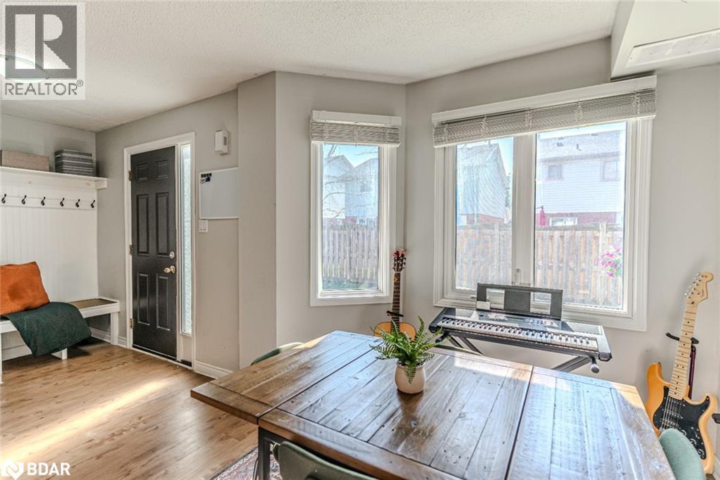 Photo 5 of 502 Essa Road Unit 15, Barrie ON