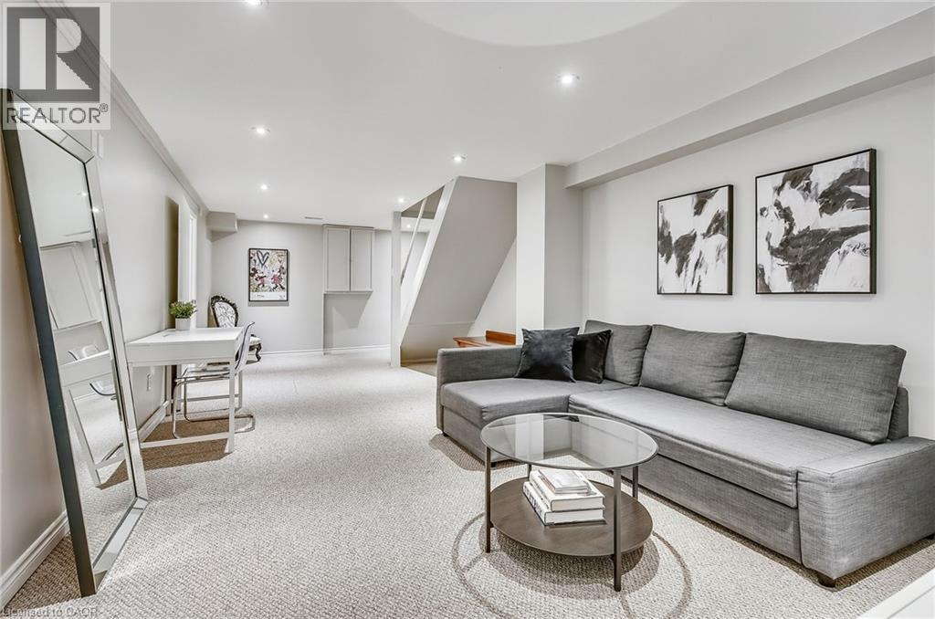 Photo 27 of 2055 Walkers Line Unit 103, Burlington ON