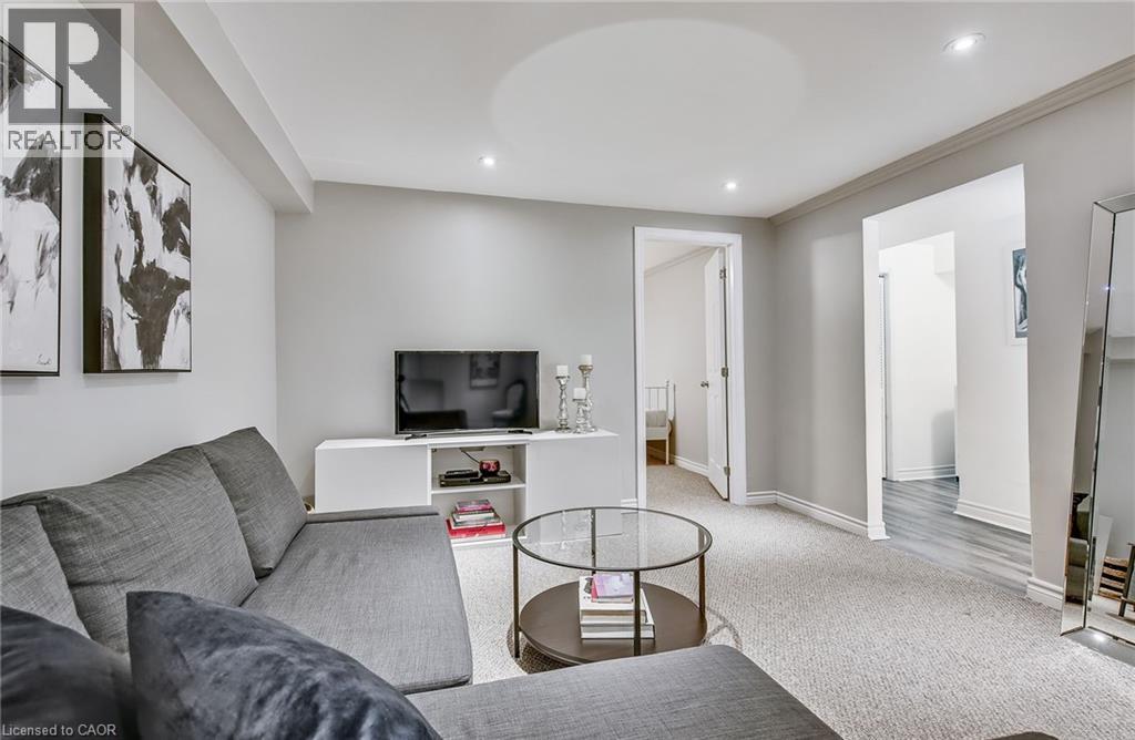Photo 25 of 2055 Walkers Line Unit 103, Burlington ON