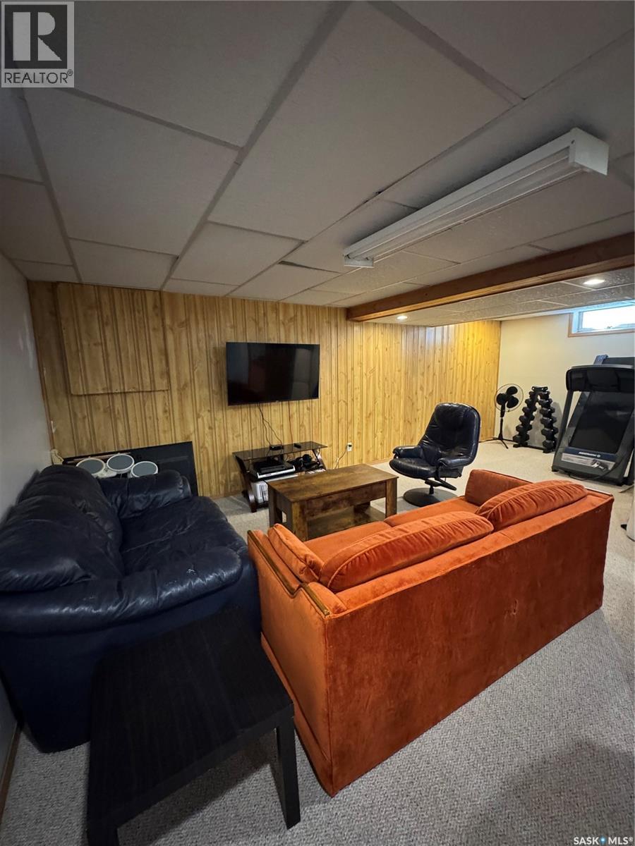 Photo 18 of 1509 Laura Avenue, Saskatoon SK
